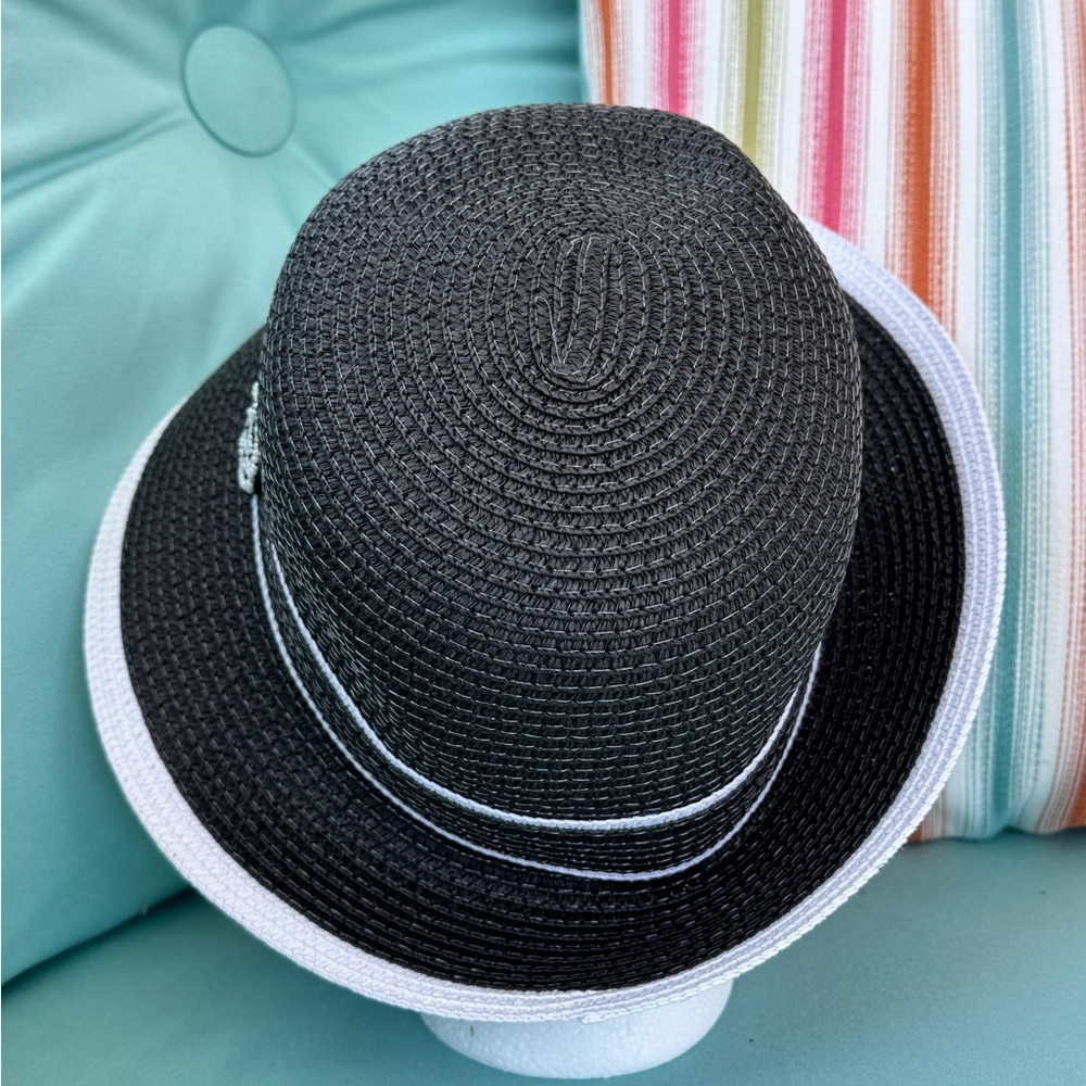 Elegant Black and White Women's Sun Hat - Picture 3 of 6